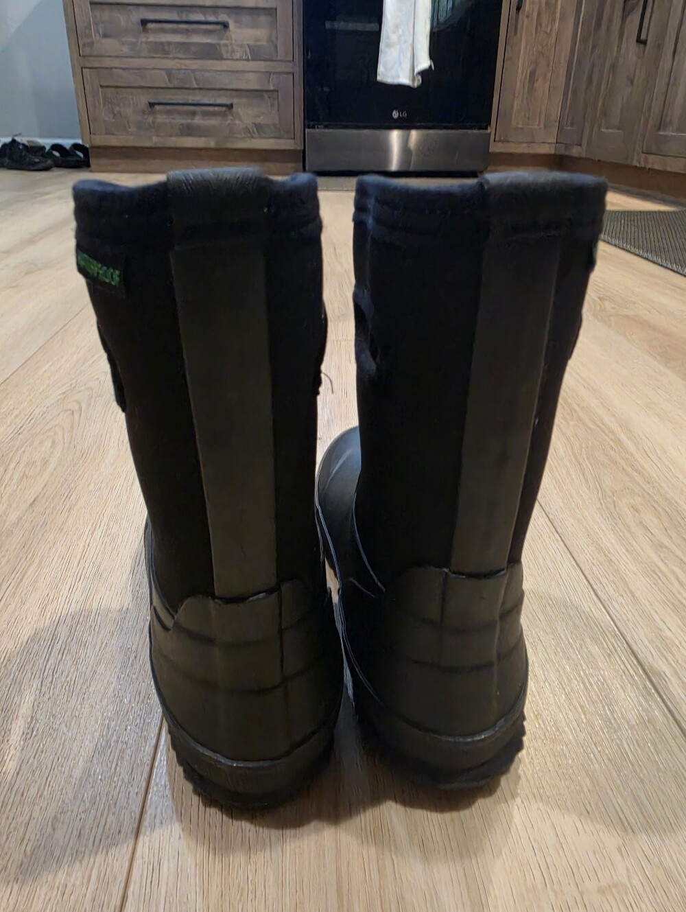 Lincoln Outfitters Kids Waterproof Winter Rain Boots Black Size 3 Insulated - Picture 3 of 6
